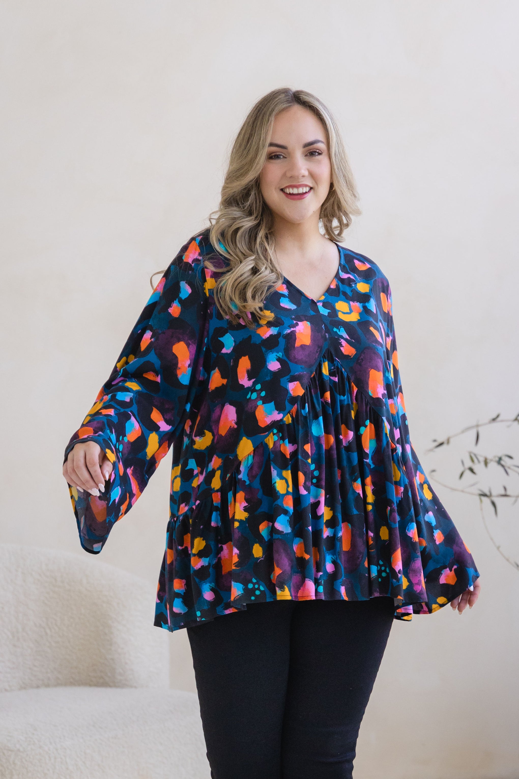 Long Sleeve Peak Top in Verona by Kasey Rainbow