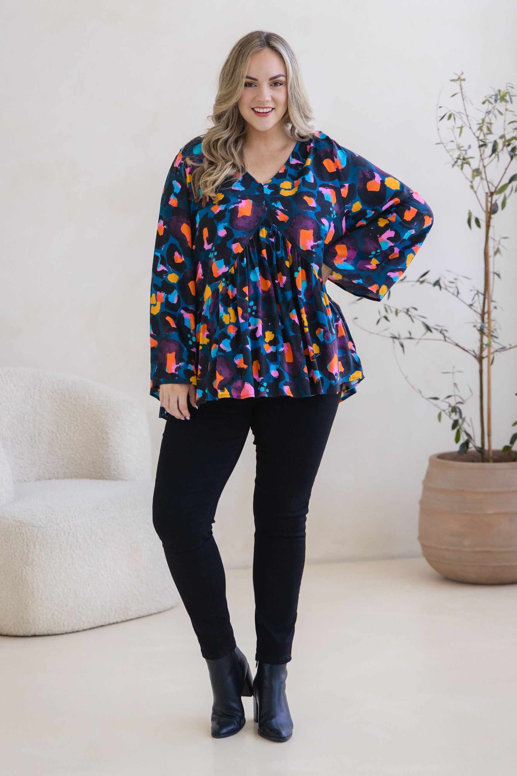 Long Sleeve Peak Top in Verona by Kasey Rainbow