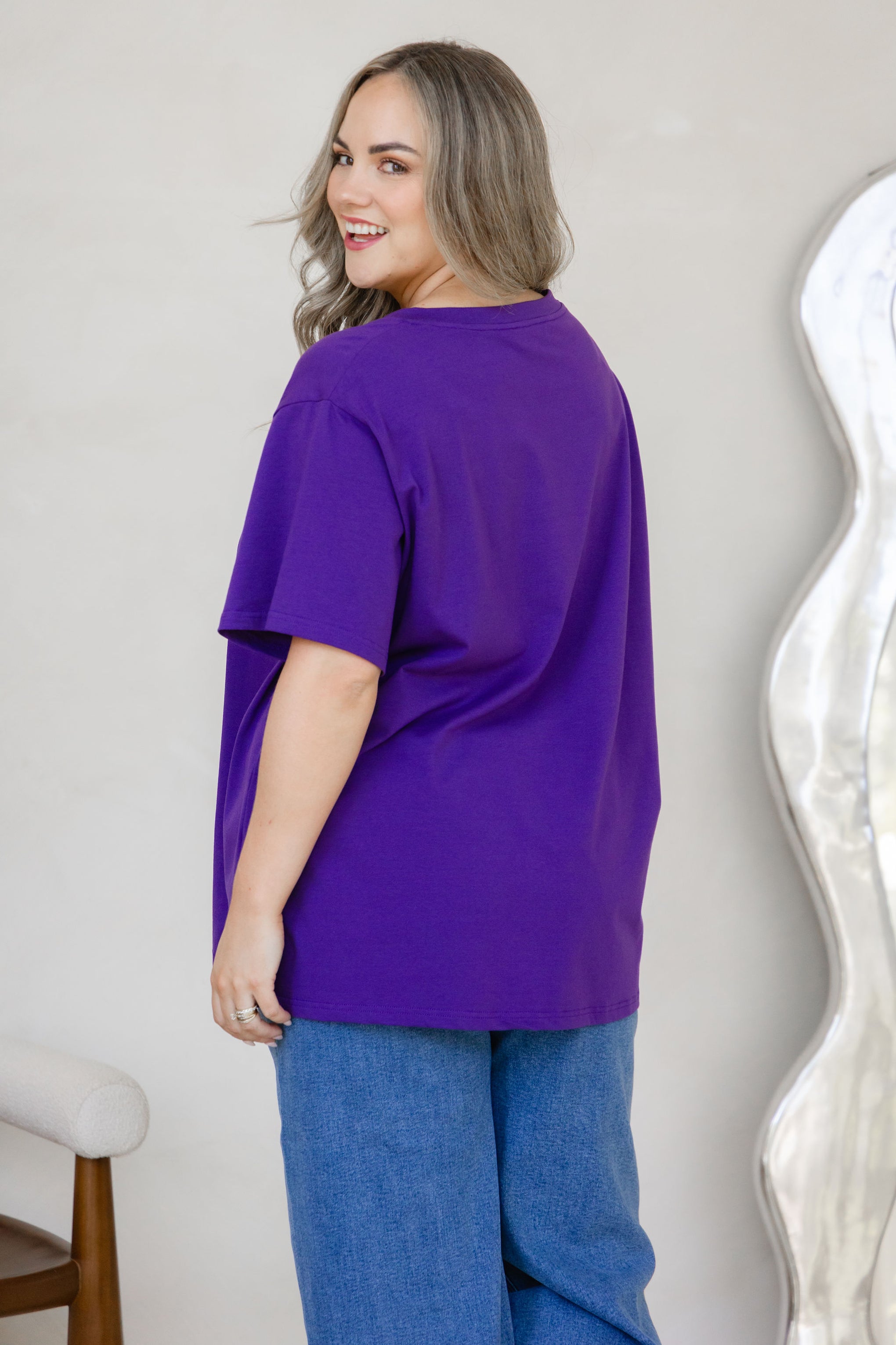 Relaxed V-Neck Tee in Purple