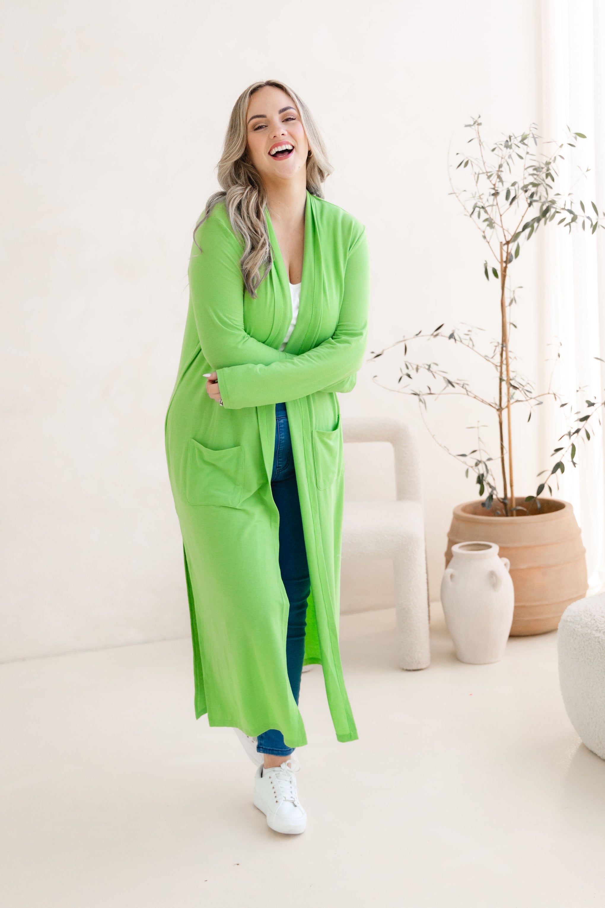 Jane Cardi Maxi Length in Apple