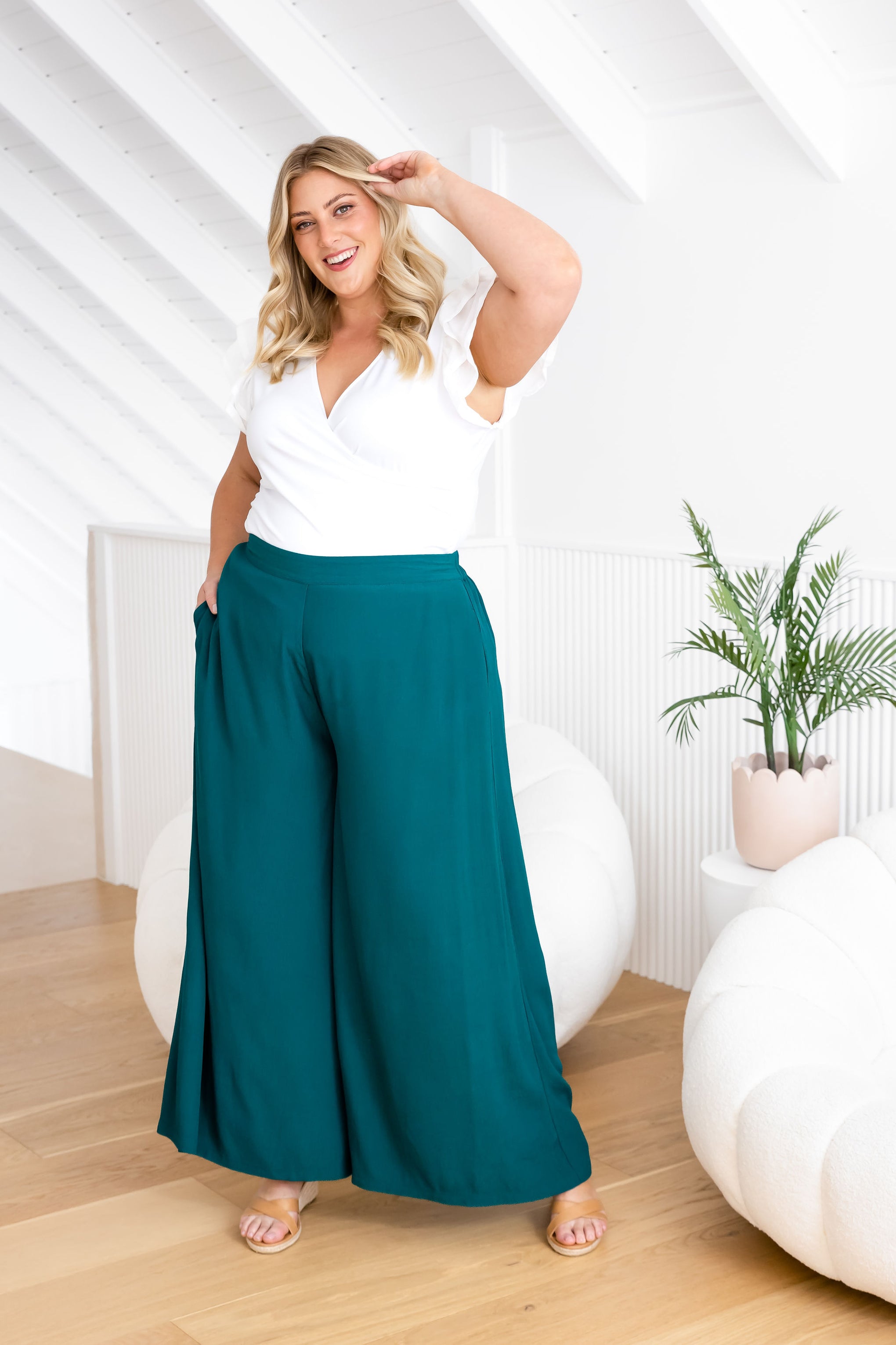 Larsa Pants in Forest Green