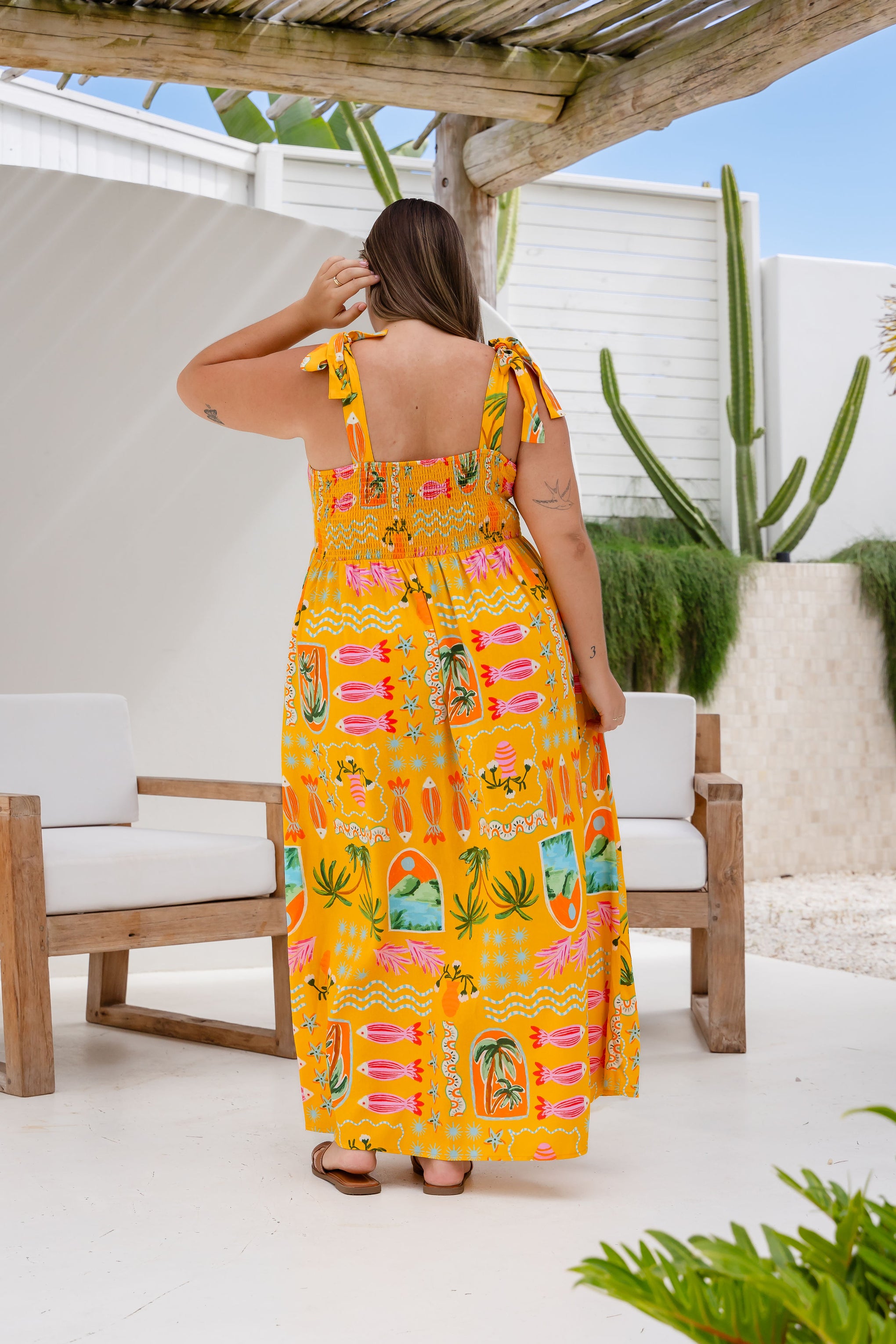 Juno Linen Blend Maxi Dress in Star Fish Fiesta