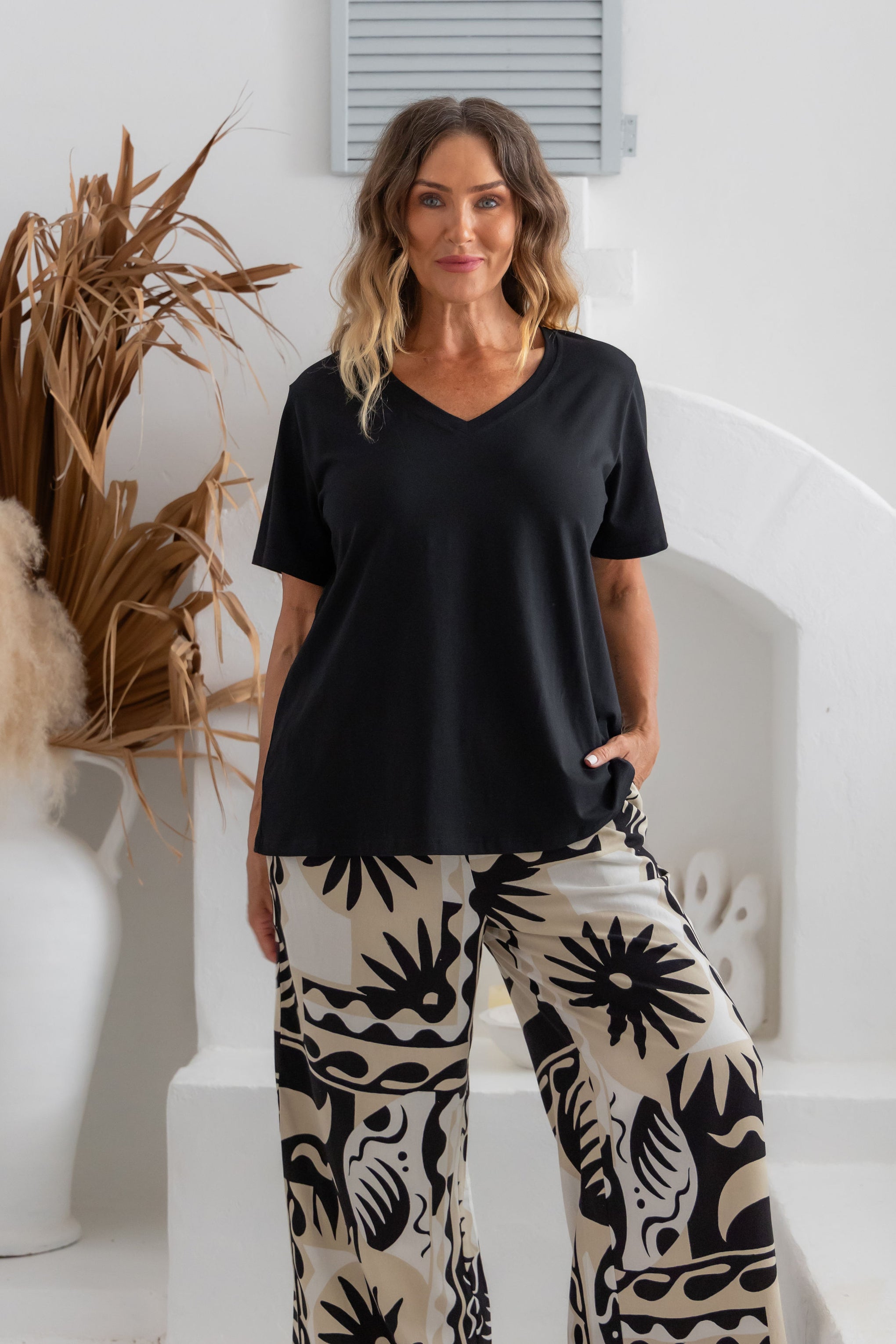 Relaxed V-Neck Tee in Black