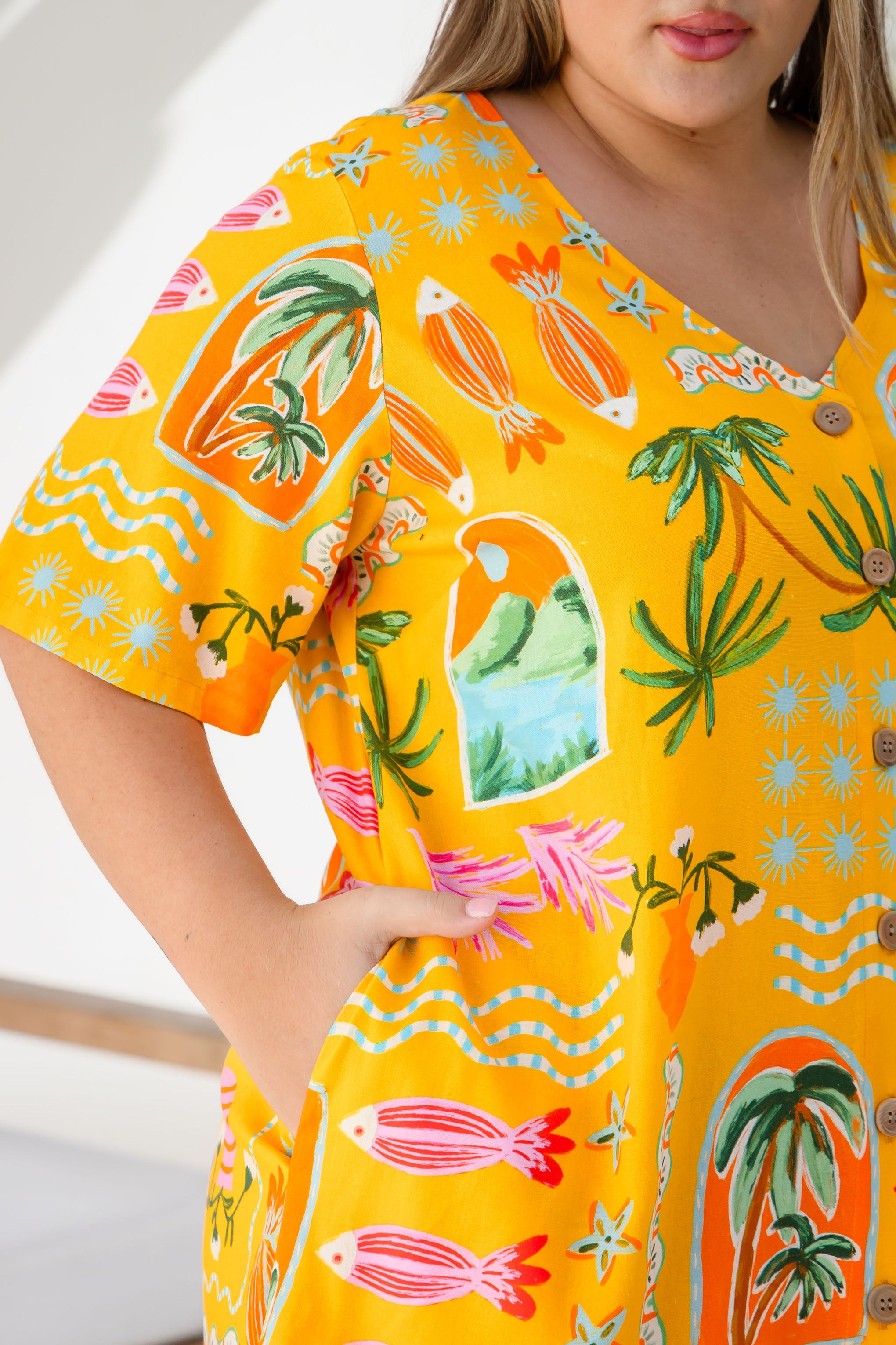 Jada Linen Blend Dress in Star Fish Fiesta