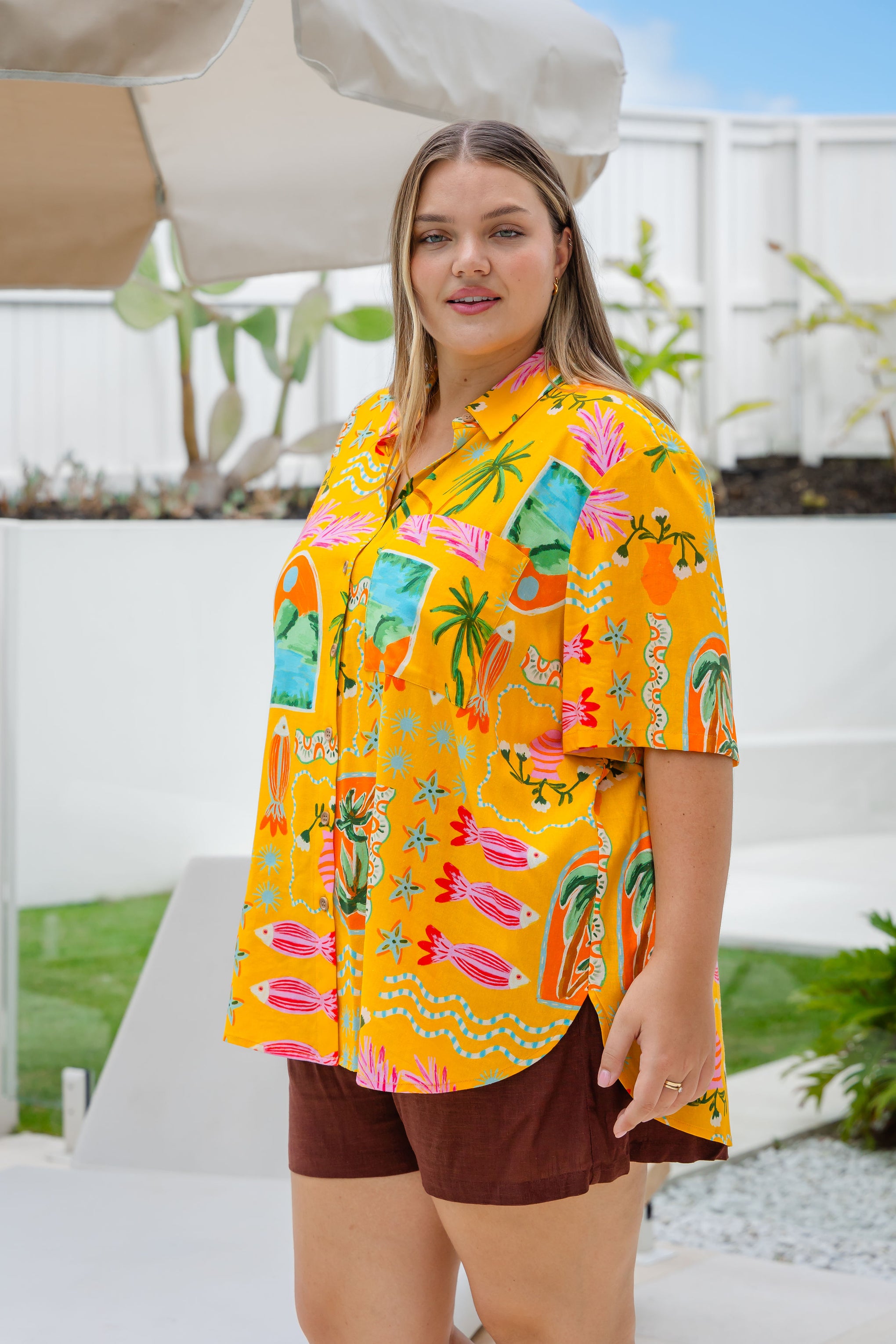 Samara Linen Blend Shirt in Star Fish Fiesta