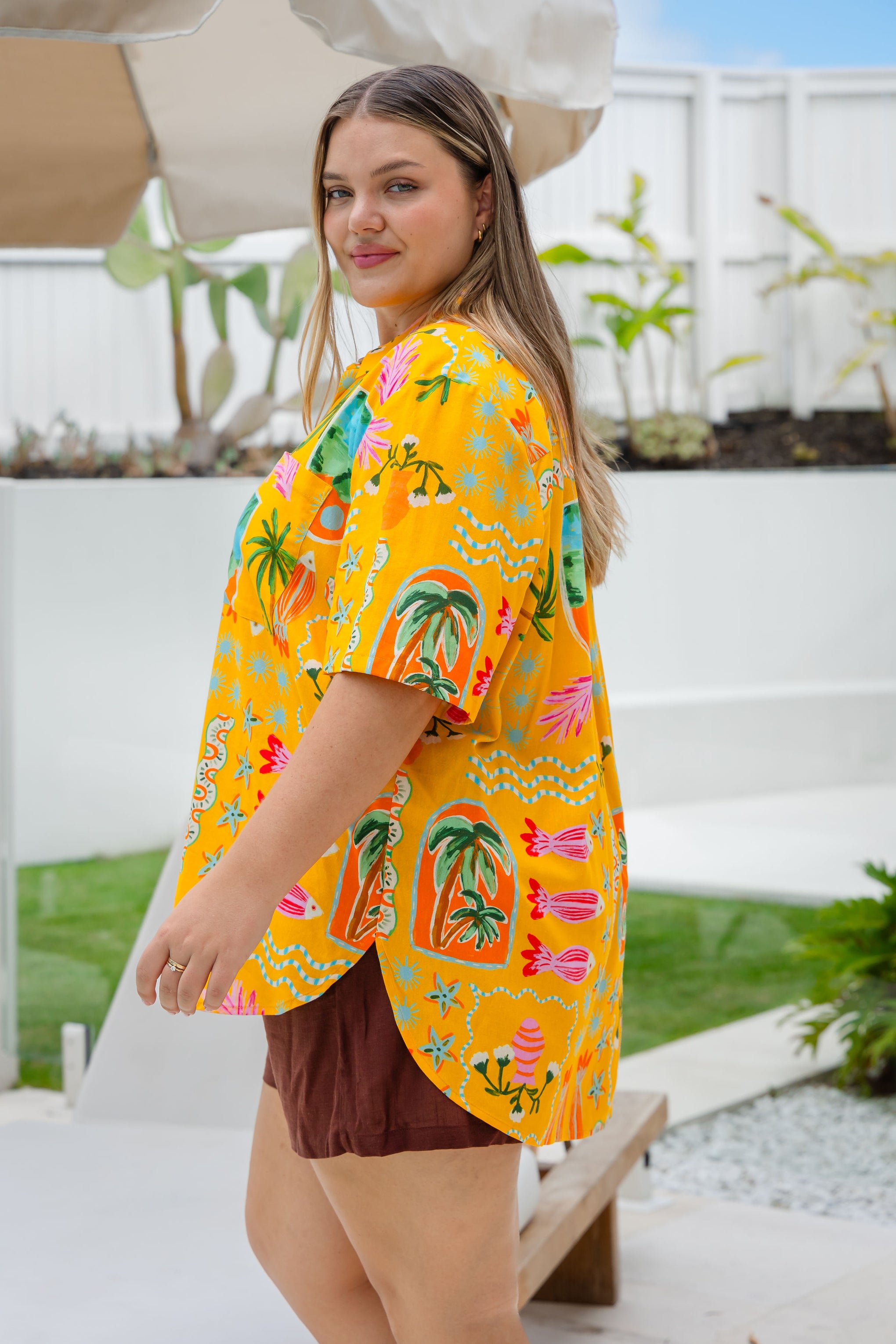 Samara Linen Blend Shirt in Star Fish Fiesta