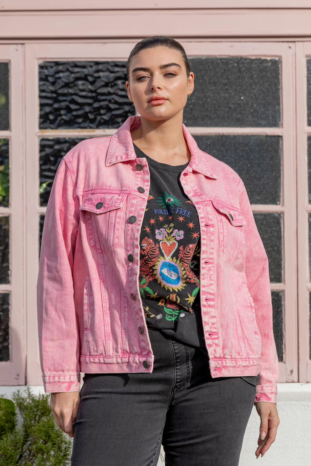 Hayden Boyfriend Denim Jacket in Pink Wash