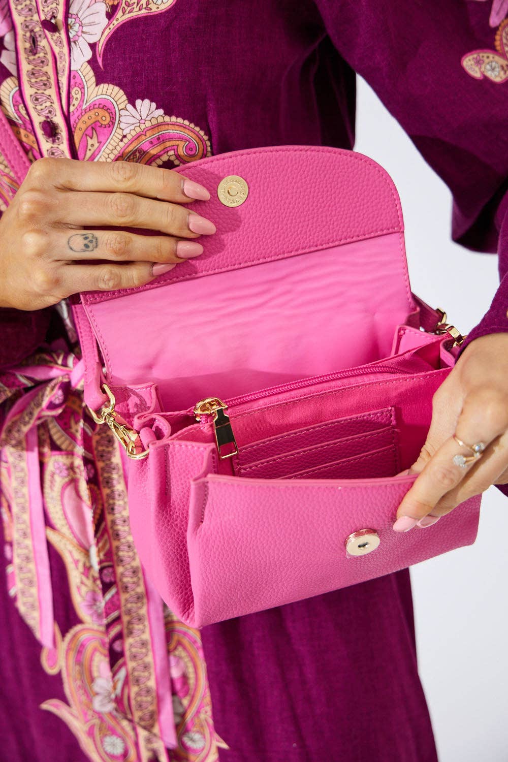 Malibu Crossbody Bag - Bubblegum