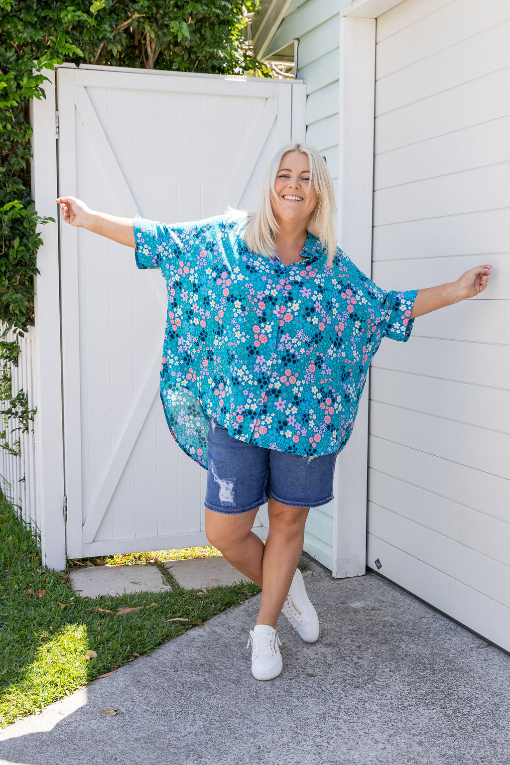 Tammin Shirt in Itsy Bitsy by Kasey Rainbow