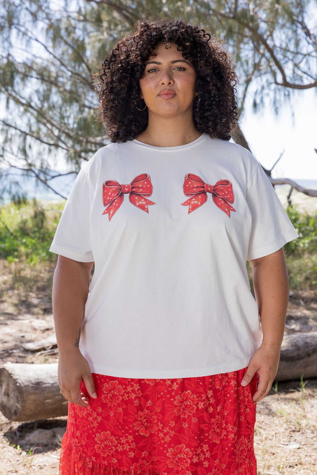 Zadi Relaxed Tee in Bows