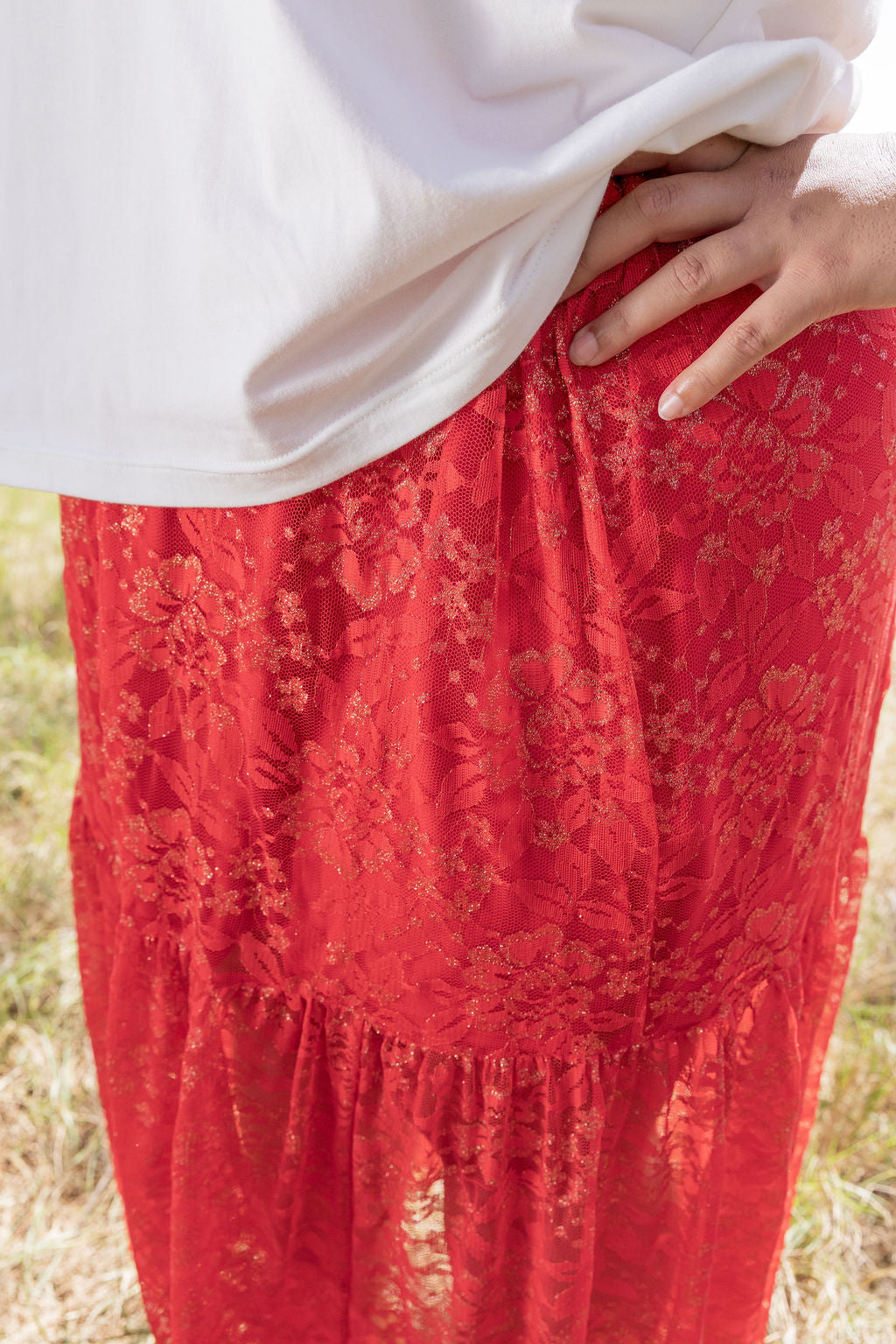 Vivien Lace Skirt in Red/Gold