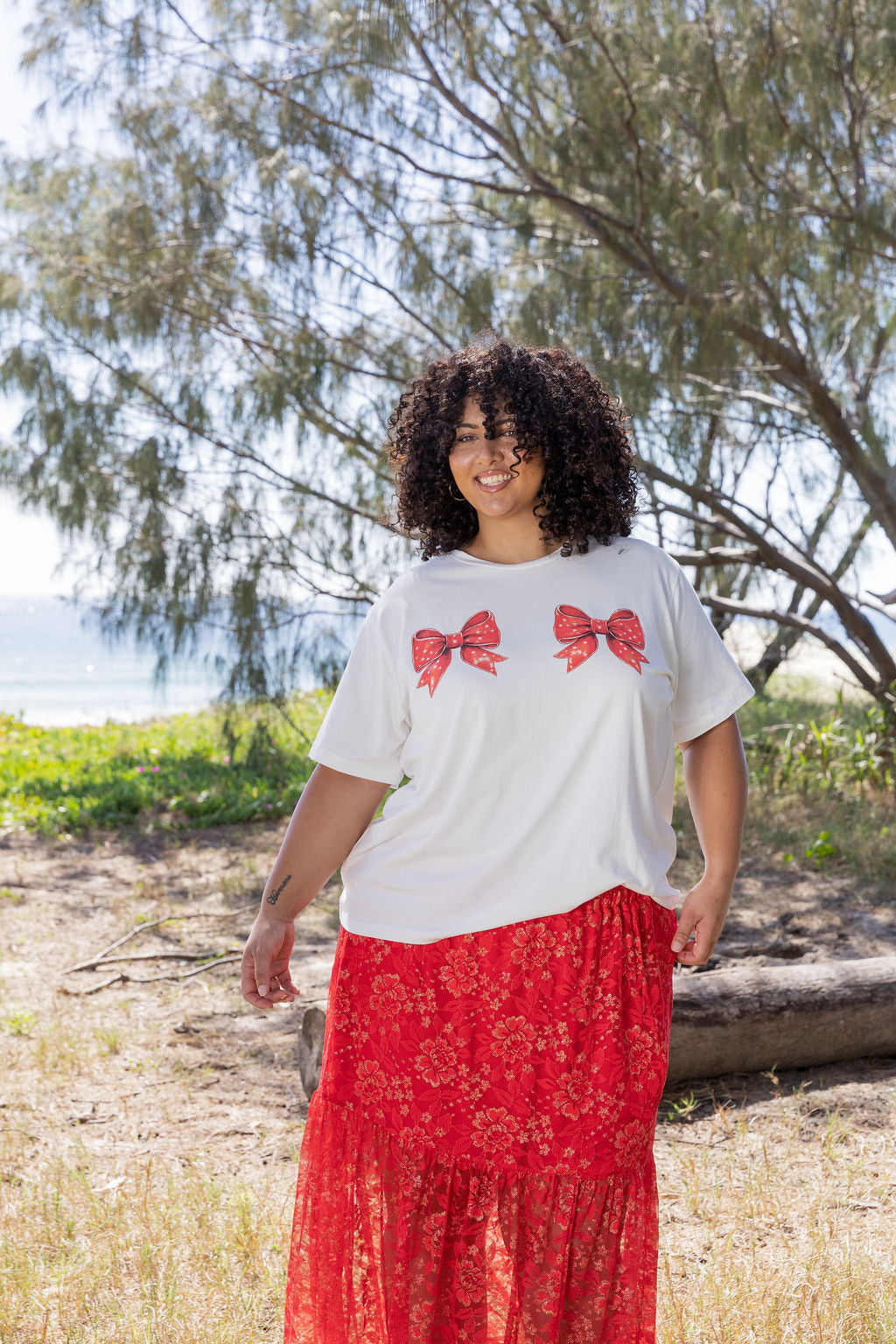 Zadi Relaxed Tee in Bows