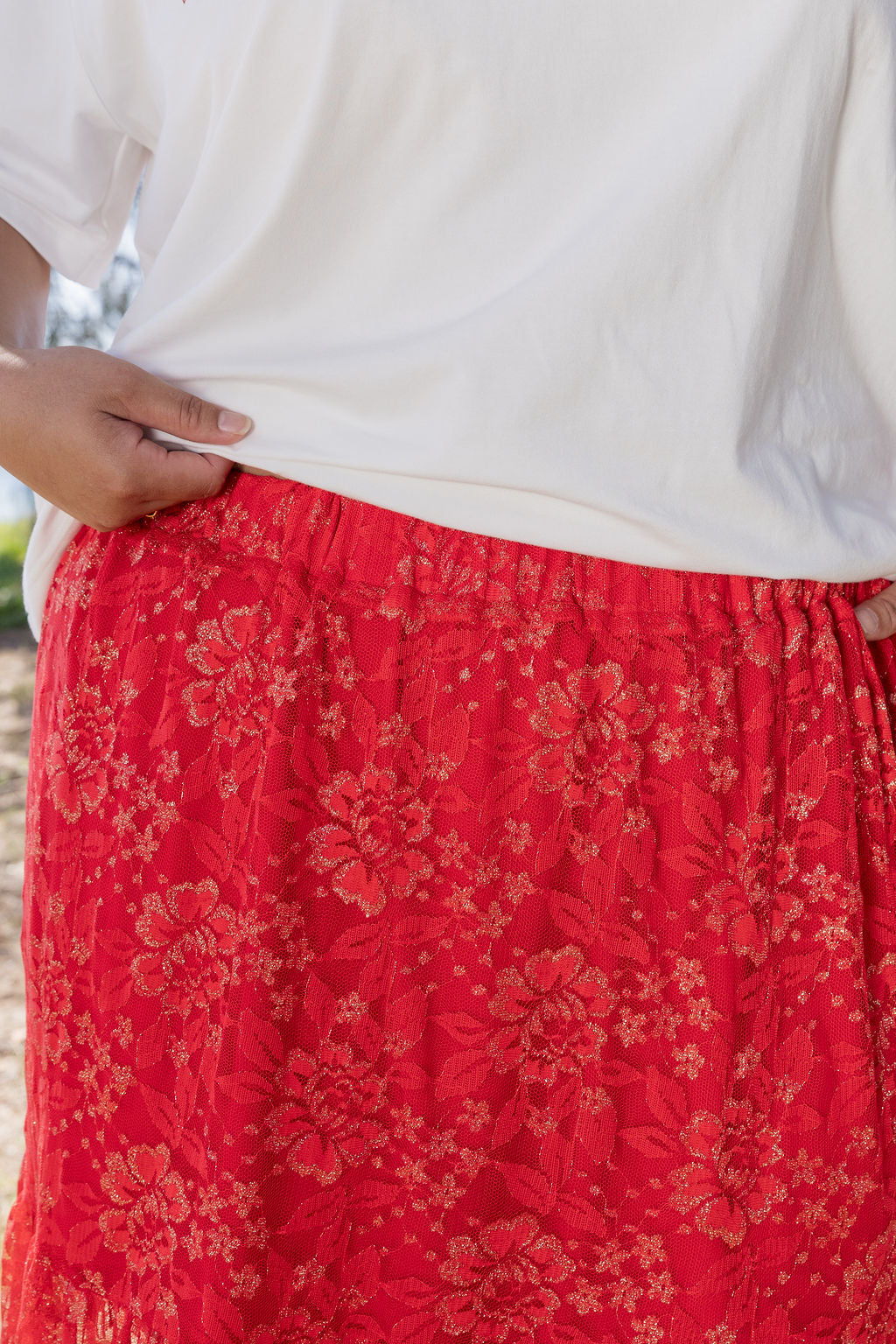 Vivien Lace Skirt in Red/Gold