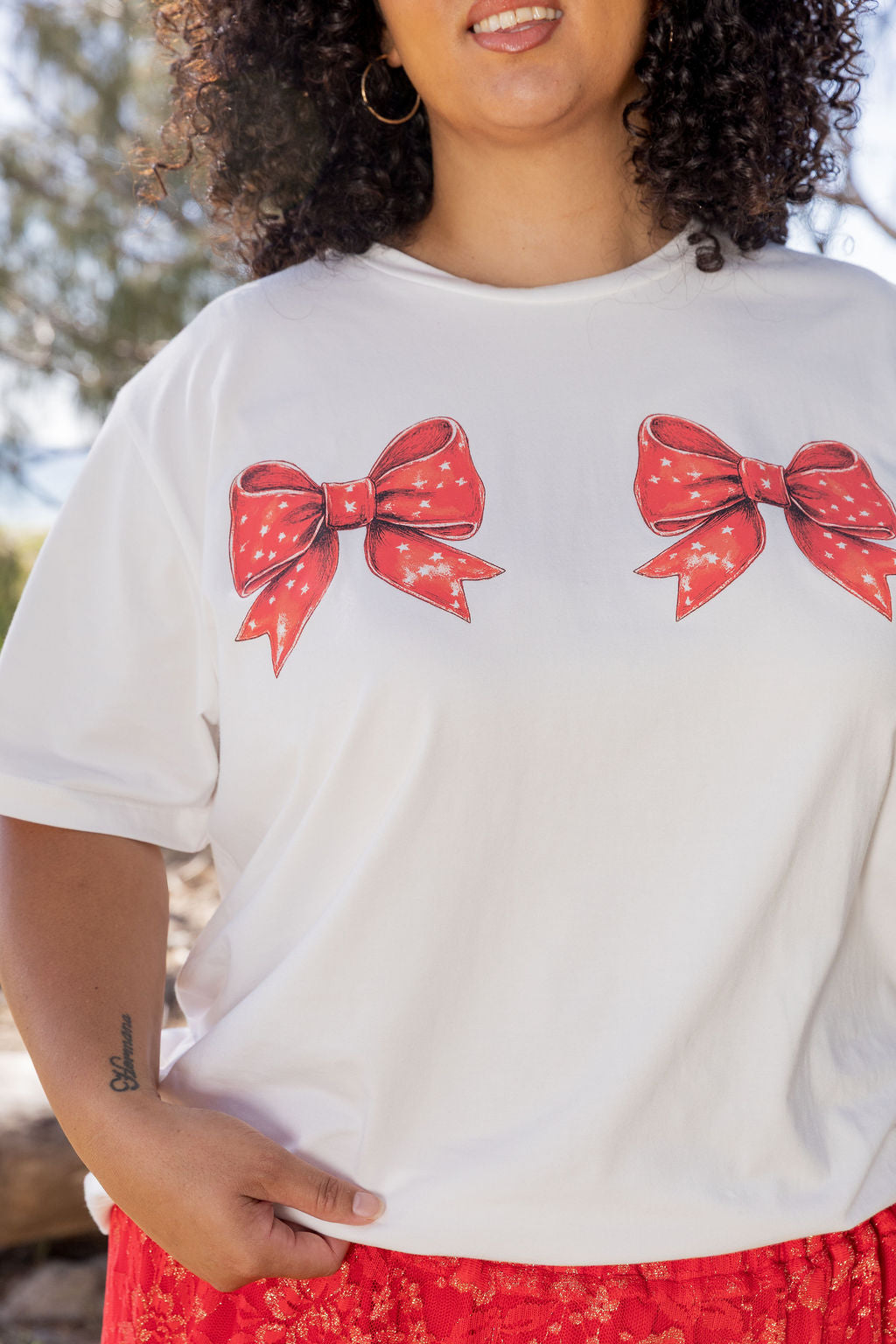 Zadi Relaxed Tee in Bows