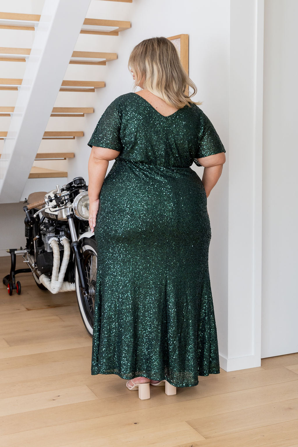 Arabella Sequin Maxi Dress in Emerald