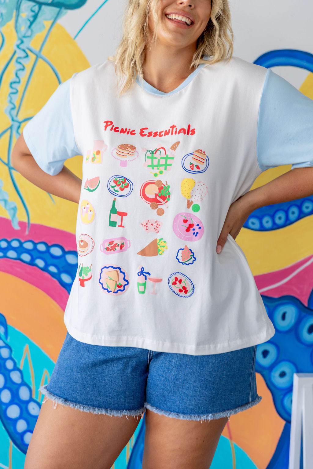 Zadi Relaxed Tee in Picnic Essentials