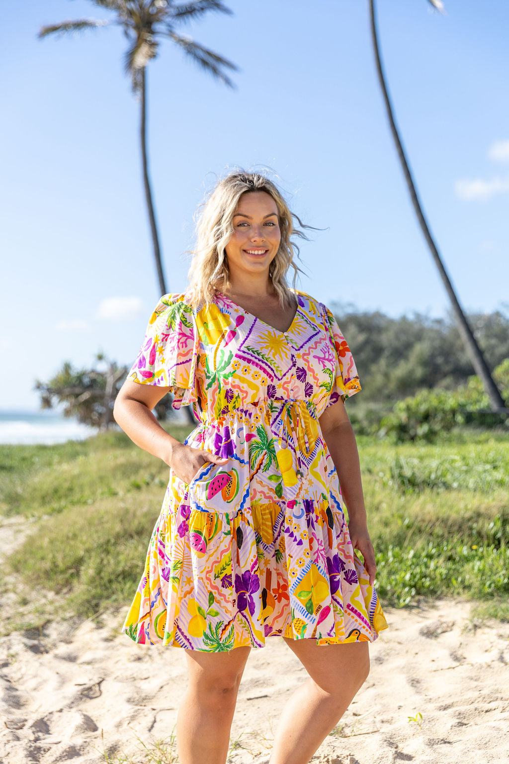 Esmae Linen Blend Dress in Toucan Paradise – Proud Poppy Clothing