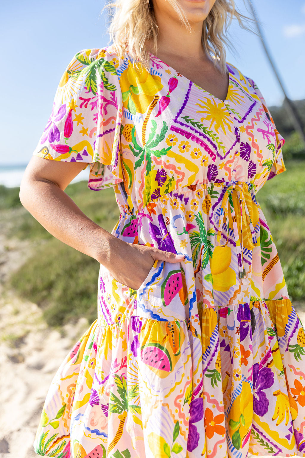 Esmae Linen Blend Dress in Toucan Paradise