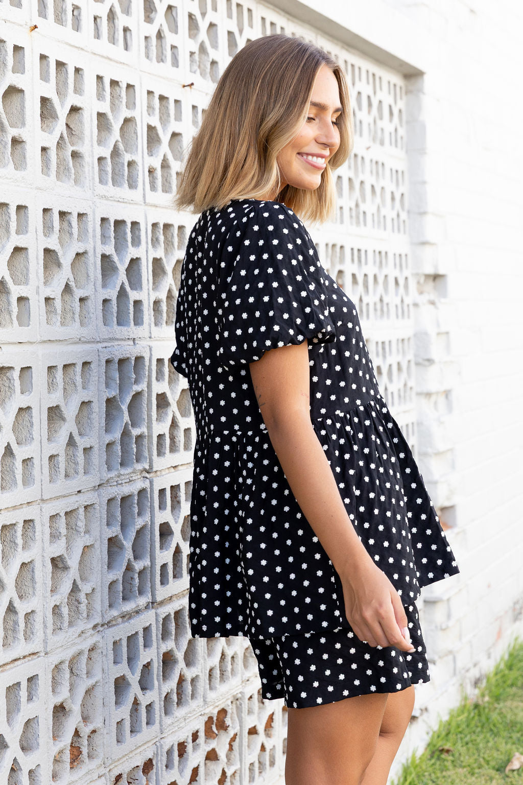 Birdie Top in Embroidered Floral Dot