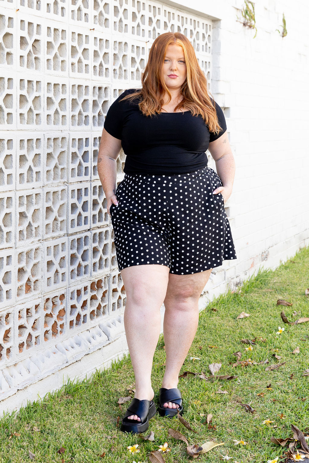Samara Short in Embroidered Floral Dot