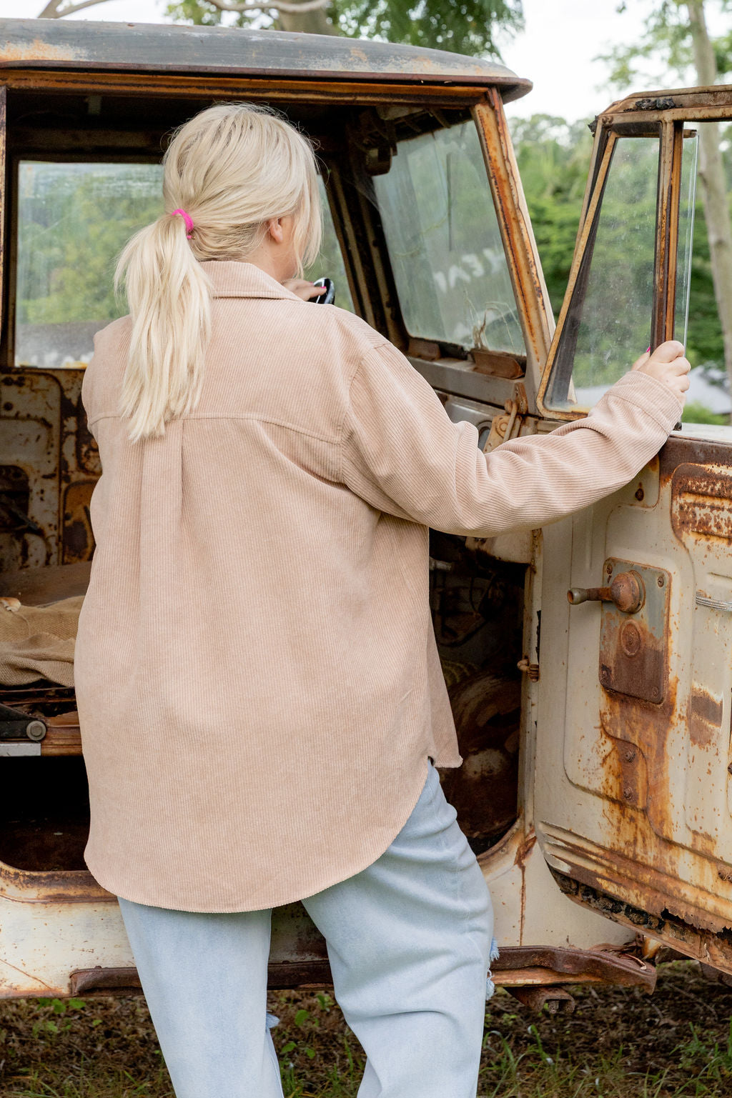 Elsia Cord Shacket in Oat