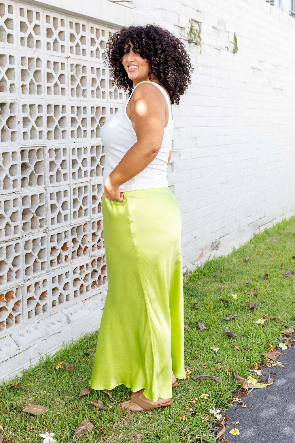 Livy Bias Skirt in Viscose Satin Lime
