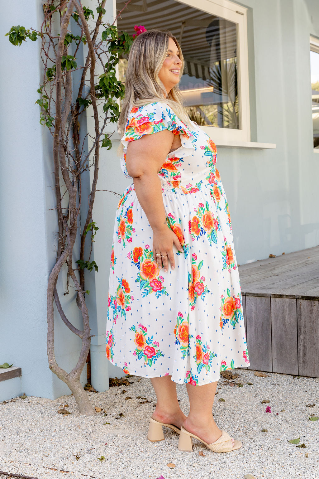 Chelsea Midi Dress in Frida