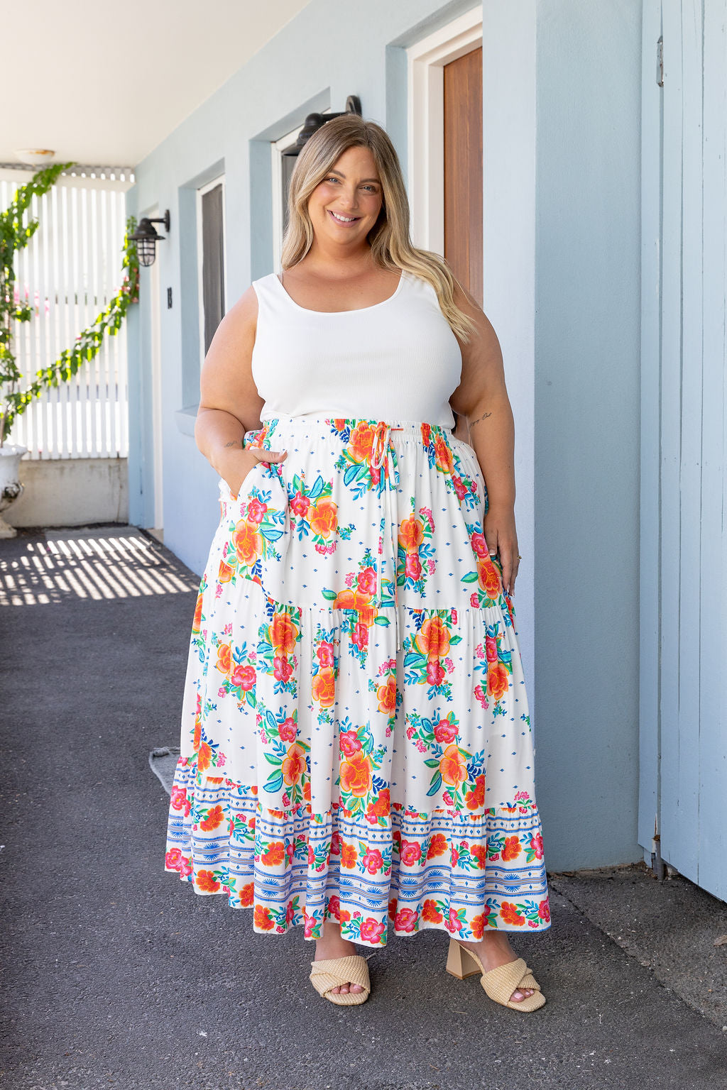 Carrie Skirt in Frida