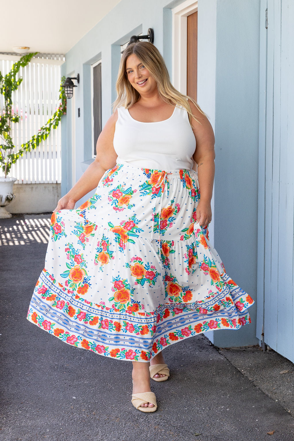 Carrie Skirt in Frida