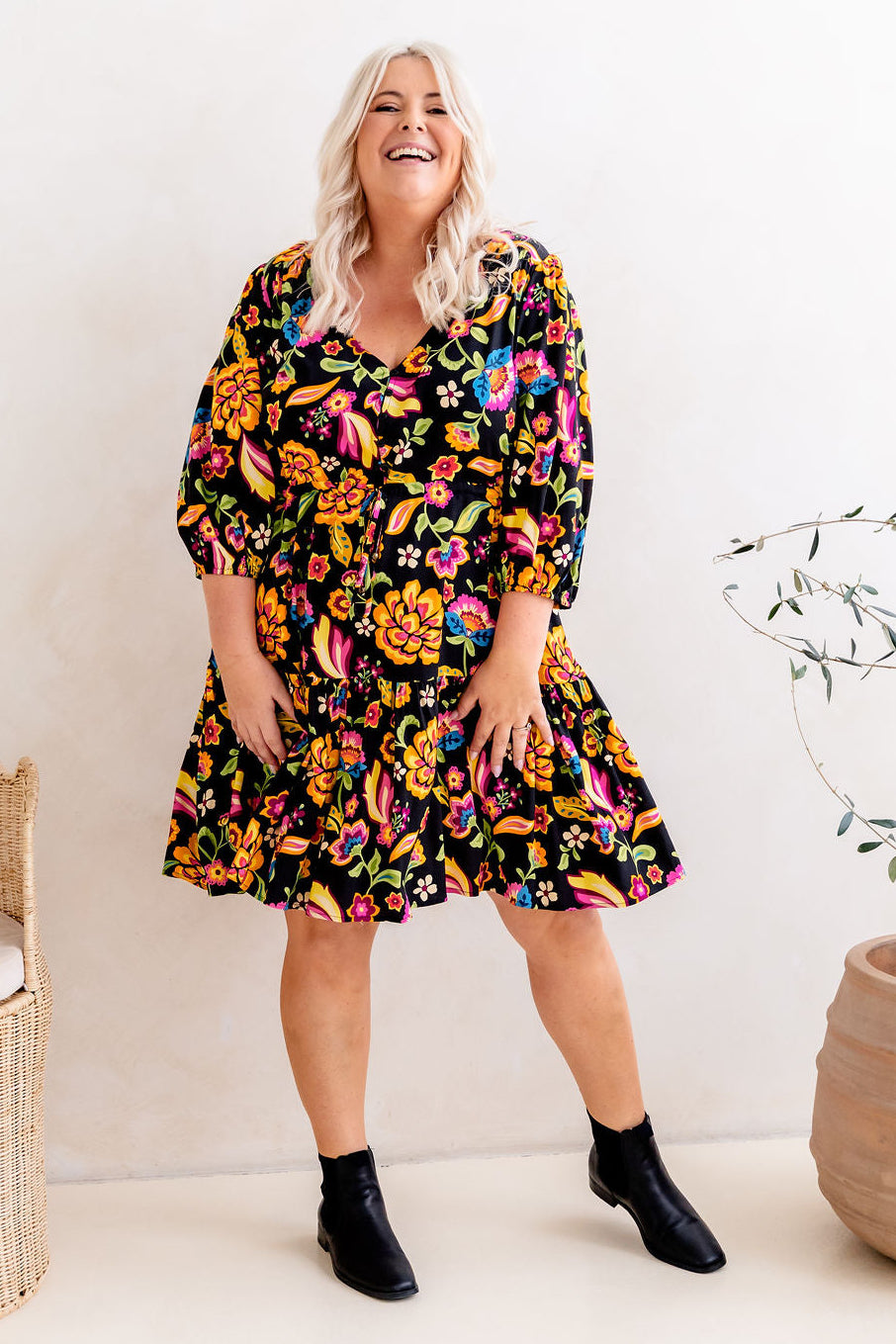 white christmas dresses Racheal Linen Dress – DonnaDonna.com.au