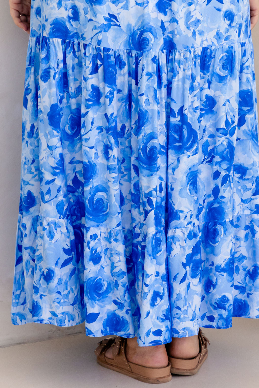 Carrie Skirt In Blue Roses