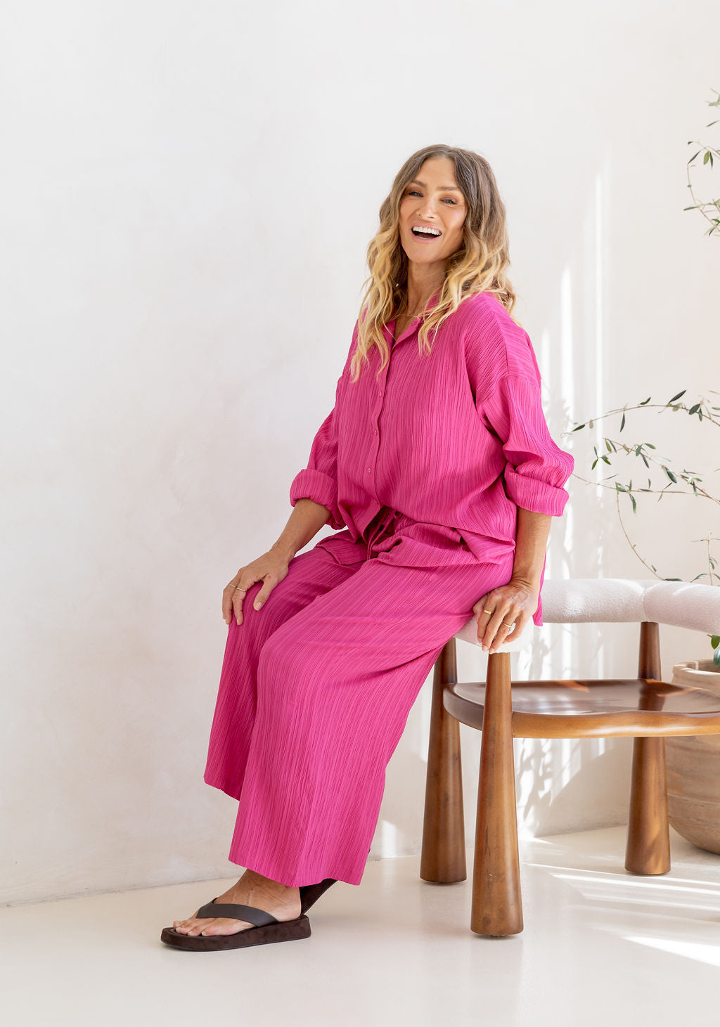 Gina Pant in Textured Hot Pink