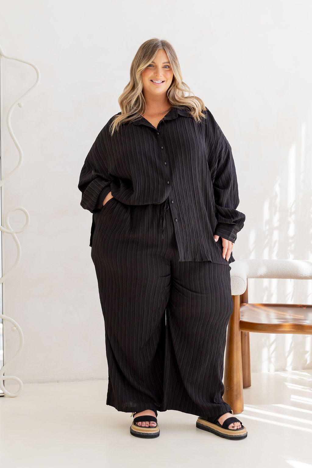 Camille Shirt in Textured Black