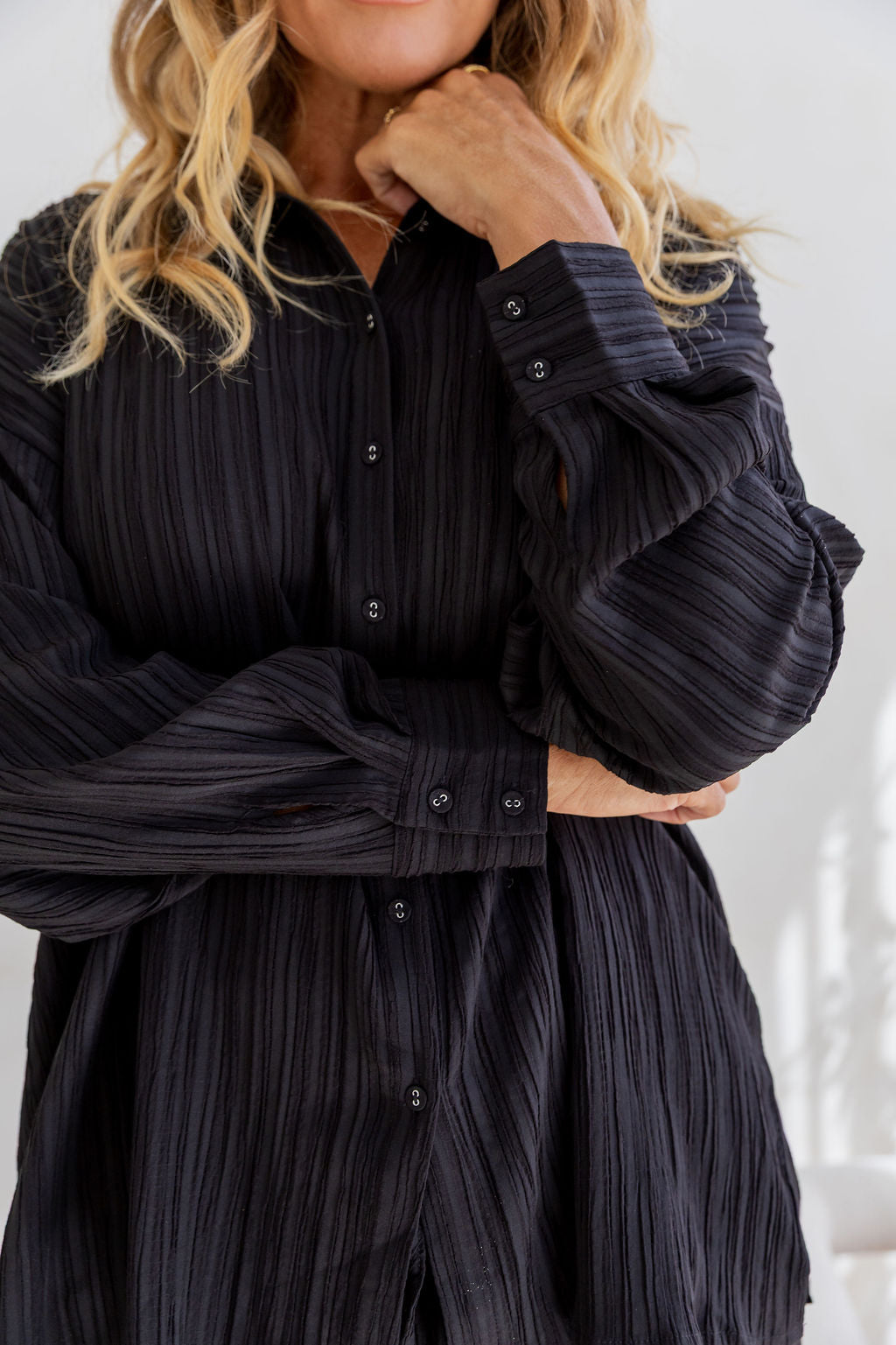 Camille Shirt in Textured Black