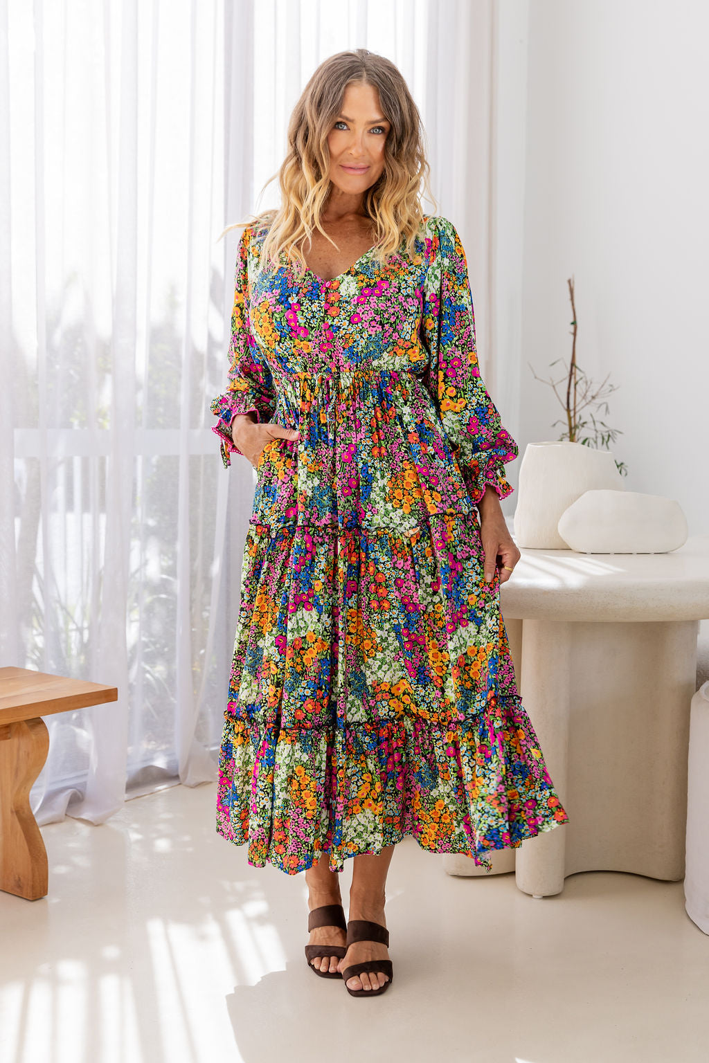 Cici Maxi Dress in Flower Field Dawn