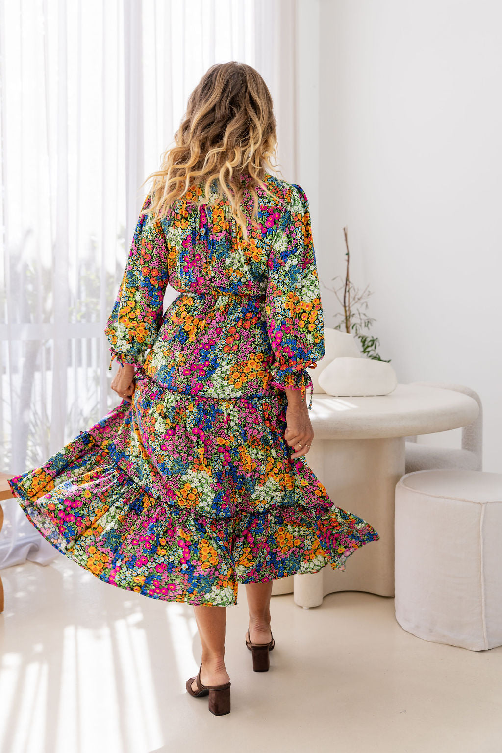 Cici Maxi Dress in Flower Field Dawn