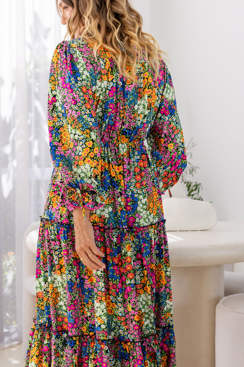 Cici Maxi Dress in Flower Field Dawn