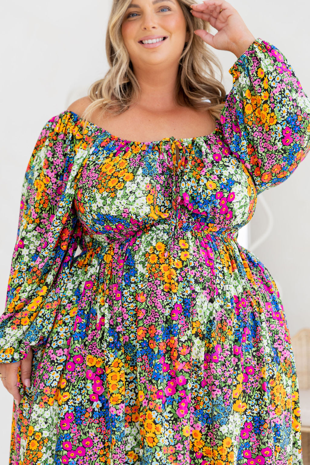 Long Sleeve Amberly Midi Dress in Flower Field Dawn