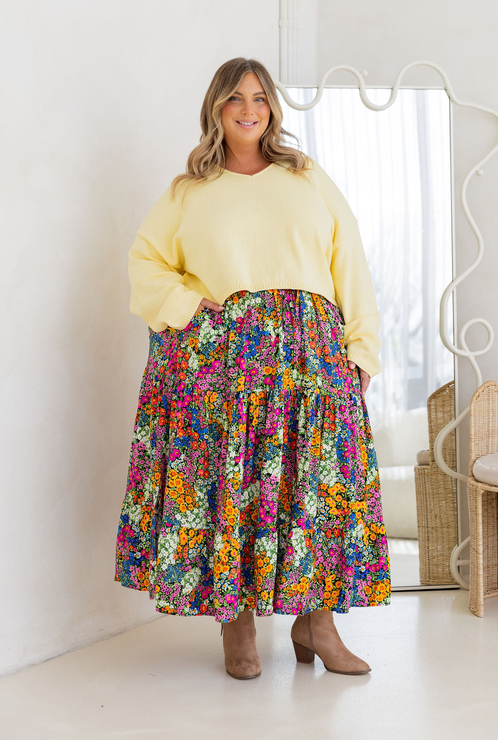 Carrie Skirt in Flower Field Dawn