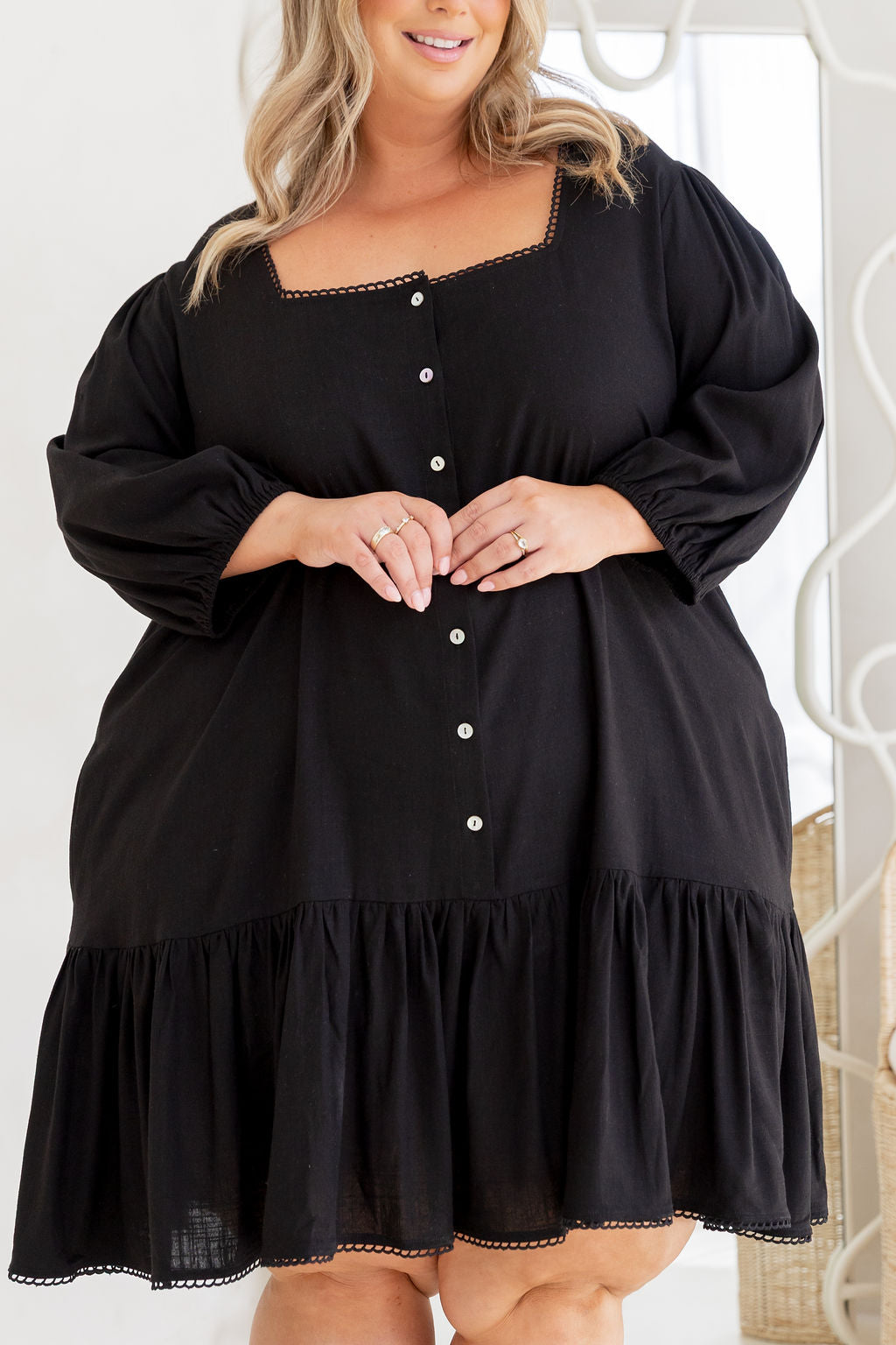 Kira Linen Blend Dress in Black