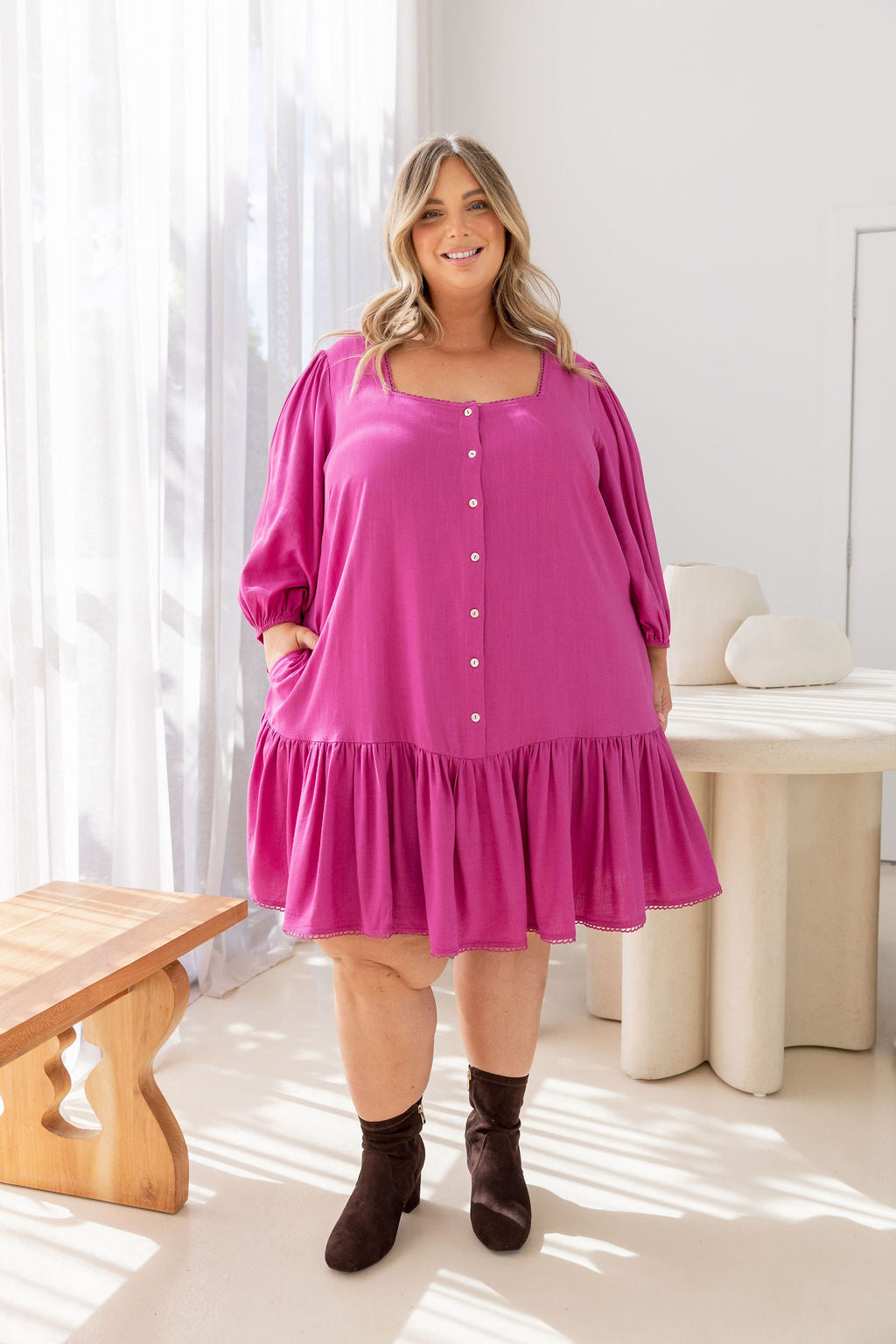 Kira Linen Blend Dress in Fuchsia