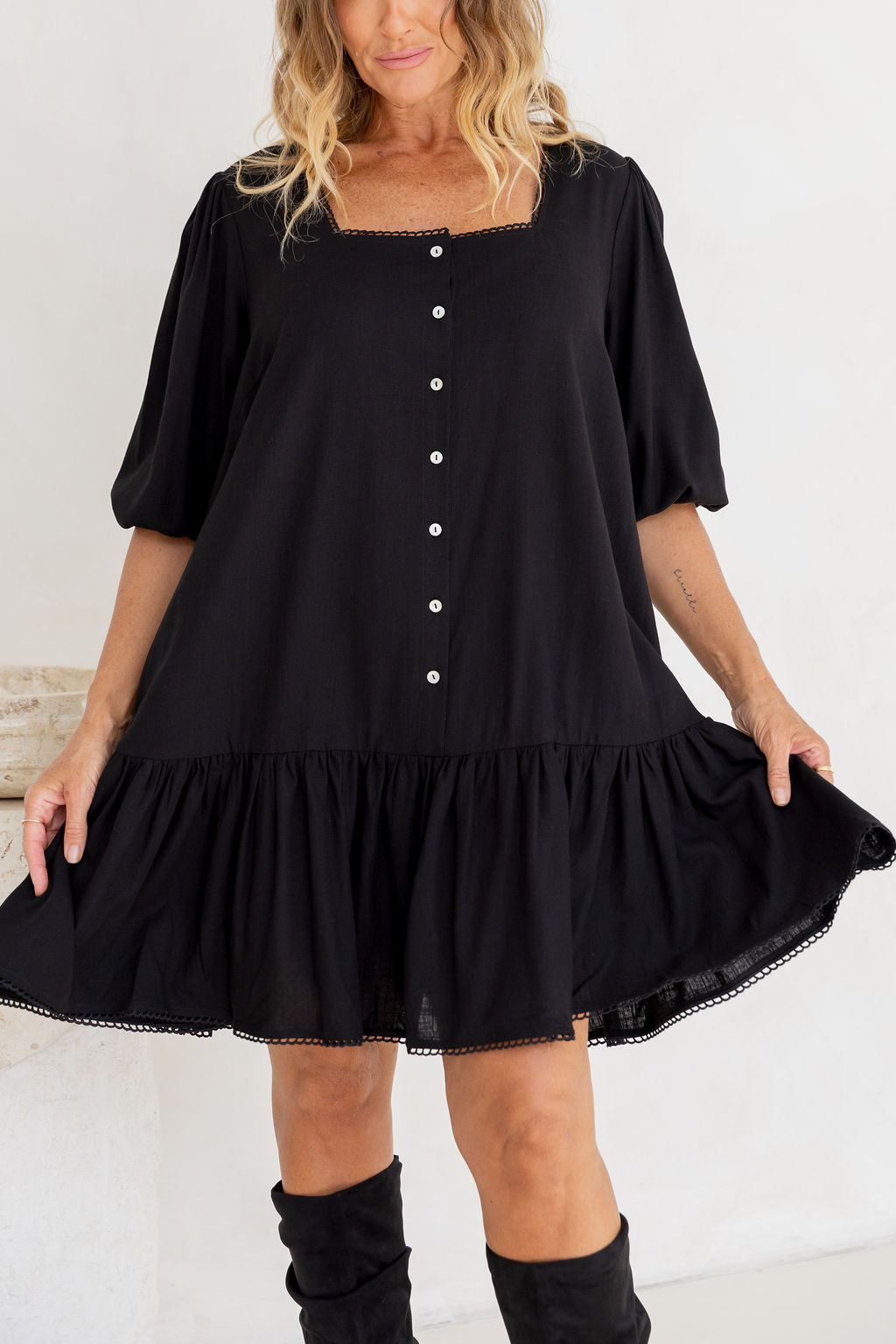 Kira Linen Blend Dress in Black