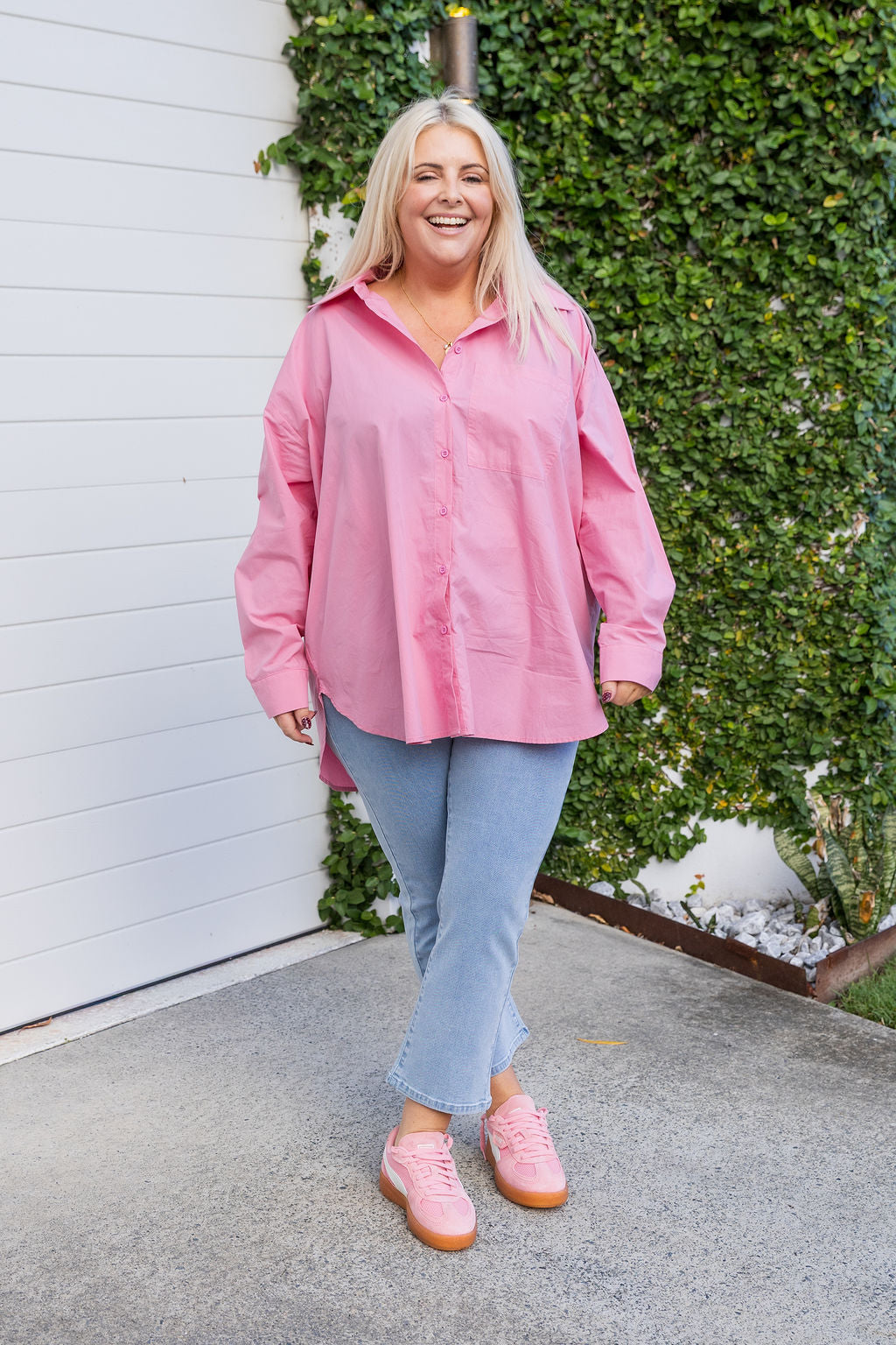 Lula Oversized Shirt in Barbie Pink
