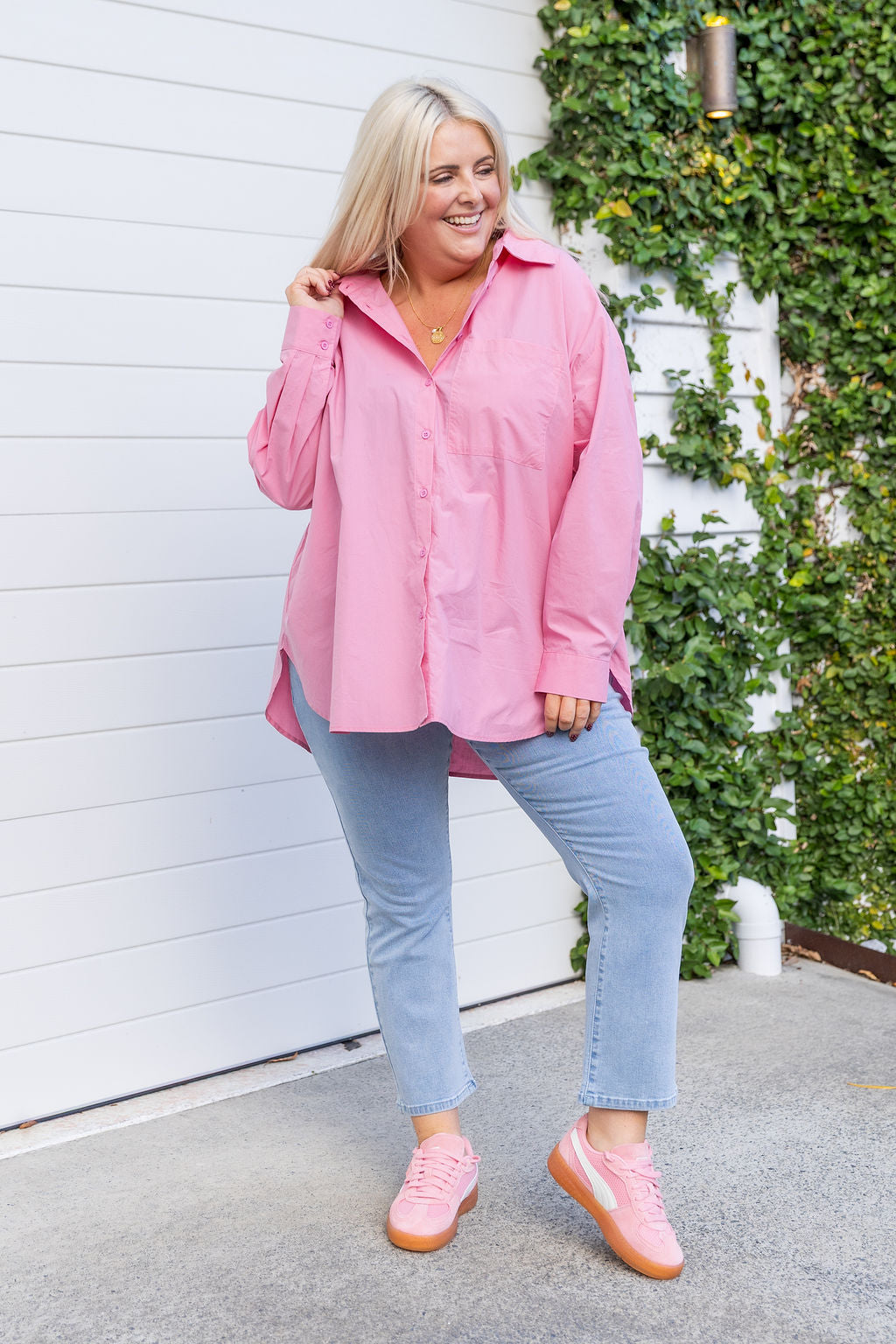 Lula Oversized Shirt in Barbie Pink