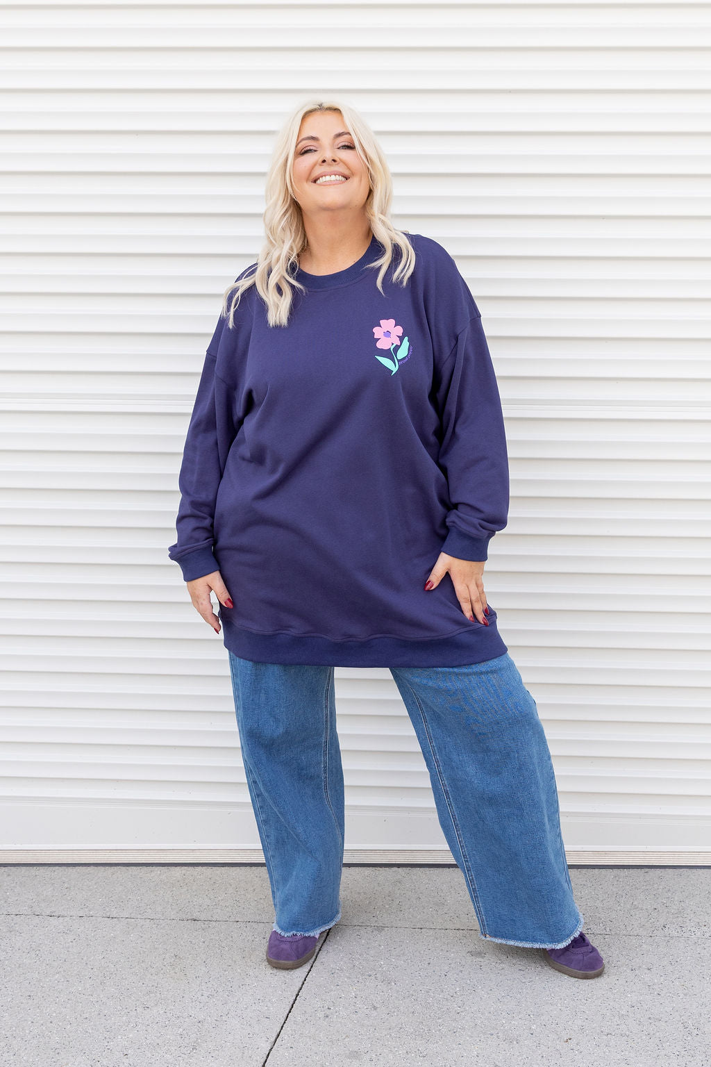 Evan Longline Sweatshirt in Kindness Navy