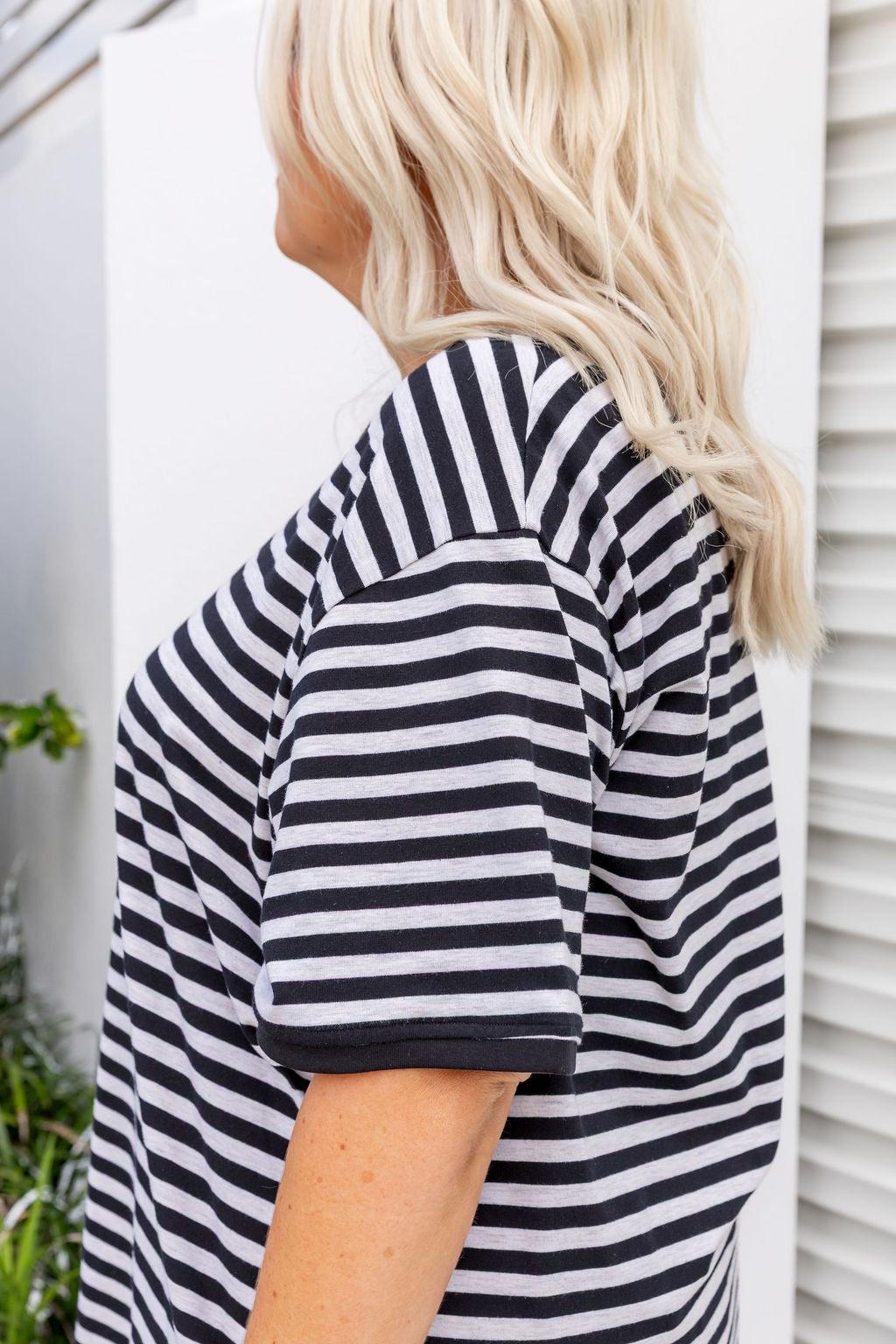 Striped Tee in Black/Grey Marl