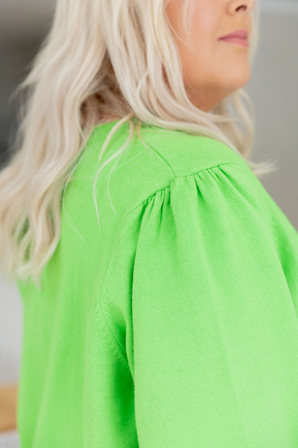 Vada Knit in Apple