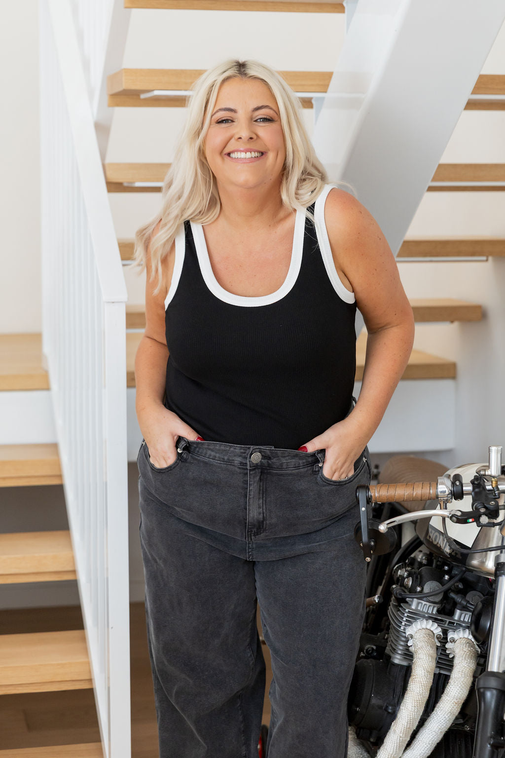Rue Rib Tank in Black/White