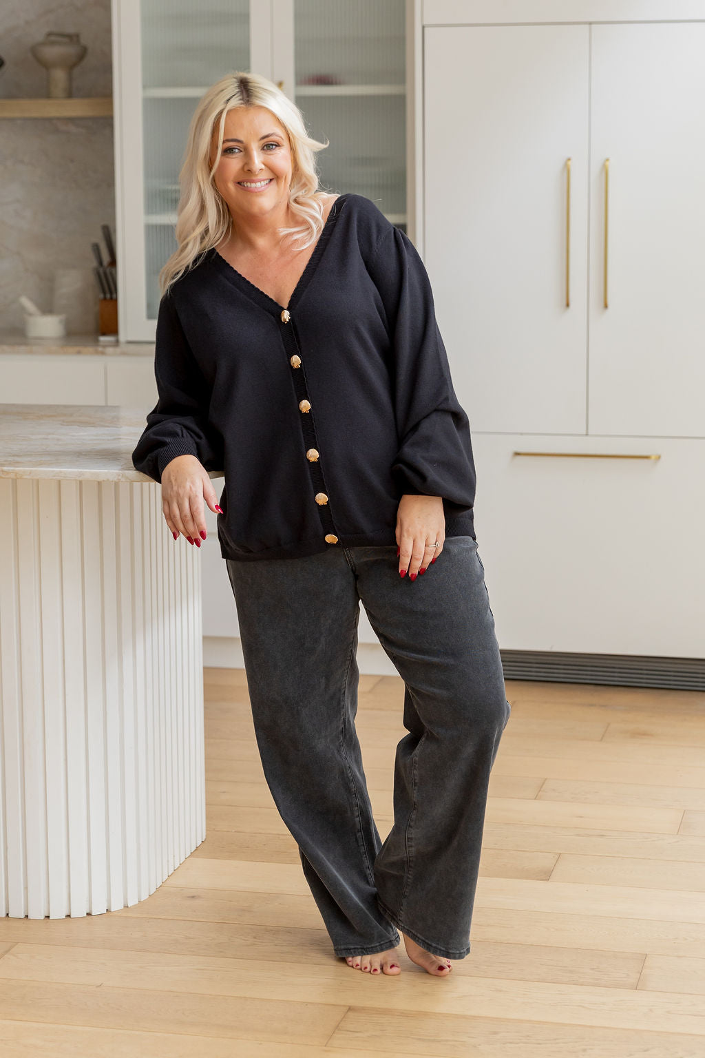Vada Knit in Black