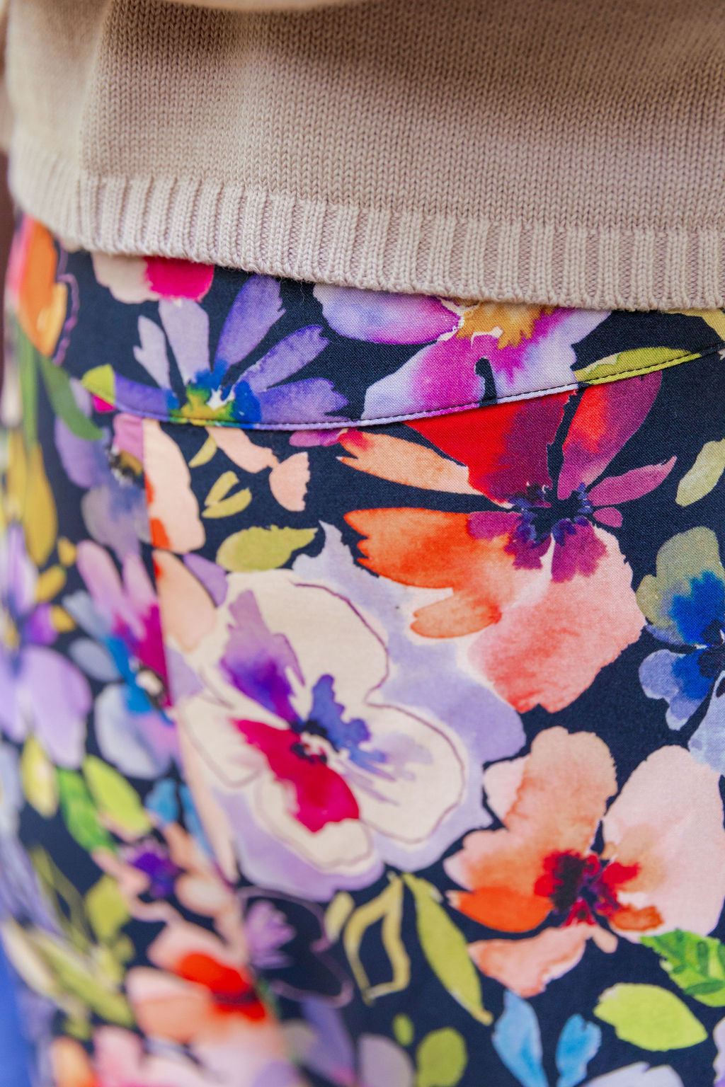 Larsa Pant in Winter Bouquet